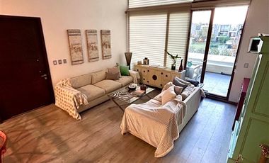 EN VENTA EXCLUSIVO LOFT TIPO TOWNHOUSE EN CHICUREO