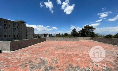 Venta de Edificio frente a La Alameda Central de Toluca en Toluca, Edomex
