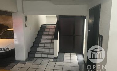 Venta de Edificio frente a La Alameda Central de Toluca en Toluca, Edomex