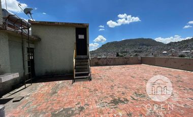 Venta de Edificio frente a La Alameda Central de Toluca en Toluca, Edomex