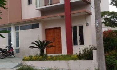 rumah siap huni 2 lantai di tanah sareal bogor