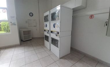 Gran Local Comercial en arriendo en Lo Barnechea