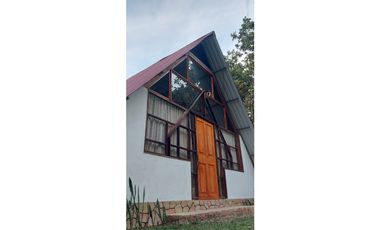 SE VENDE CASA CAMPESTRE EN CUNDINAMARCA