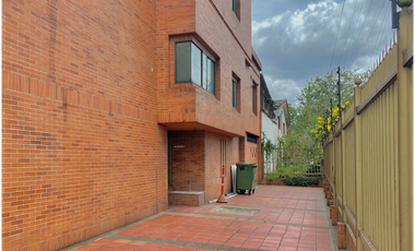 SE ARRIENDA  EDIFICIO EN BOGOTA