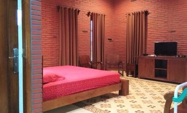 HOMESTAY LUAS DESAIN ETNIK MODERN JOGLO DI SEWON BANTUL