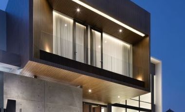 DIJUAL RUMAH LUXURIOUS MODERN TROPICAL di Jl BUKIT GOLF TERRACE, BSD