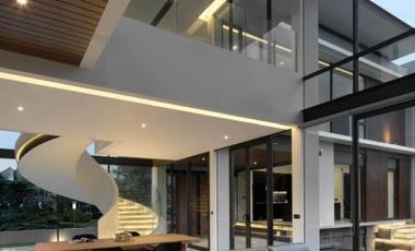 DIJUAL RUMAH LUXURIOUS MODERN TROPICAL di Jl BUKIT GOLF TERRACE, BSD