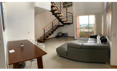 Apartamento Dúplex en Venta en Rionegro, sector Los colegios