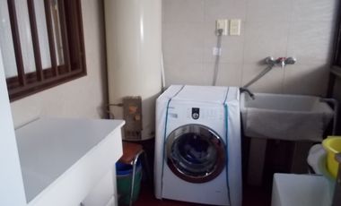 CHALET 5 AMBIENTES C/GARAGE A MTS DE COLEGIO DON BOSCO  Y 1 C/ DE AV DE MAYO
TOMA CASA MENOR VALOR EN LA ZONA