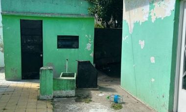 Casa en venta en Isidro Casanova