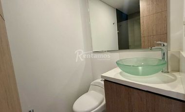apartamento en arriendo en cumbres. Cod A776700