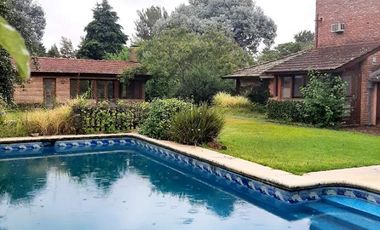 Casa en venta en Las Praderas de Lujan