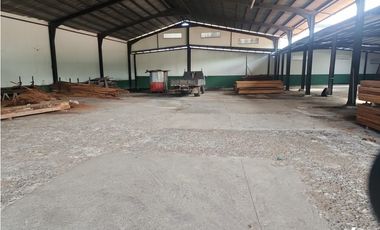 SE ALQUILA BODEGA EN LLANO BONITO 914MT2