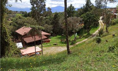 Cabaña para la venta en Santa Elena Medellín