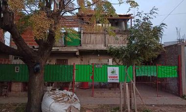 Casa para 2 Familias en venta en Quilmes Oeste