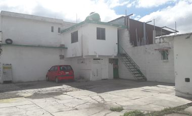 RENTA DE 580 M2 DE LOCALES COMERCIALES Y OFICINAS EN TECÁMAC, EDO. MÉX.