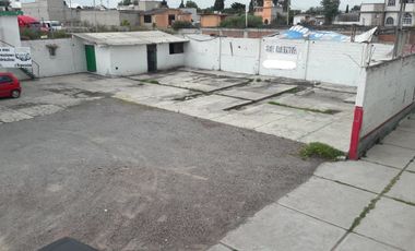 RENTA DE 580 M2 DE LOCALES COMERCIALES Y OFICINAS EN TECÁMAC, EDO. MÉX.