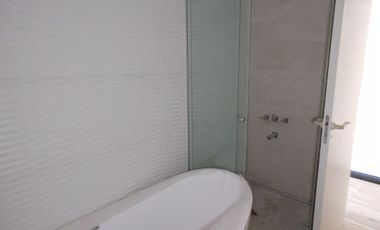 Departamento en venta de 3 dormitorios c/ cochera en Ramos Mejía