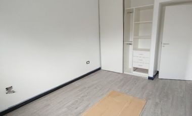 Departamento en venta de 3 dormitorios c/ cochera en Ramos Mejía