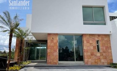Casa nueva en venta en Retorno El Olivar Altozano $4,950,000