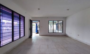 casa en venta en ciudad jardin. Cod V29775