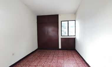 casa en venta en ciudad jardin. Cod V29775