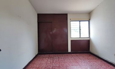 casa en venta en ciudad jardin. Cod V29775