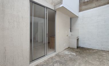 casa en venta en la floresta. Cod V29118