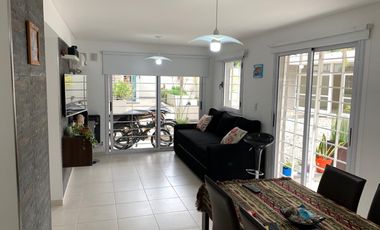 MUY LINDO DEPTO 2 AMB EN PB