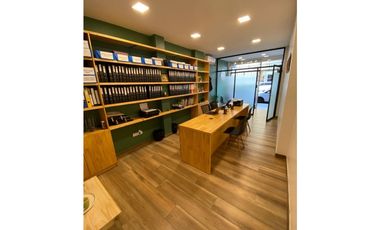 Local en venta. Zona Plaza Colon.