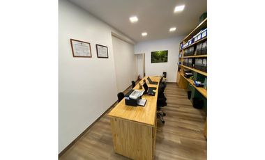 Local en venta. Zona Plaza Colon.