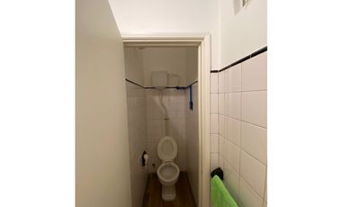 Local en venta. Zona Plaza Colon.