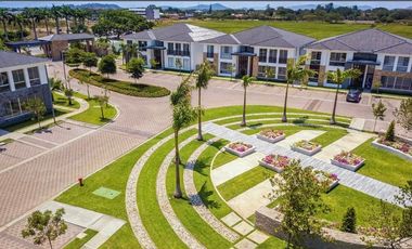 Alquiler!! Amplio departamento en Jardines Parque Magno (J Luna)