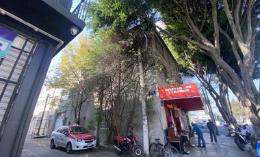 EDIFICIO COMERCIAL DE TRES NIVELES EN VENTA