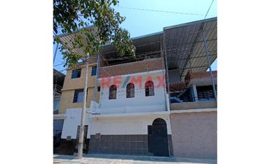 📍 Ubicación estratégica | 📐 120 m² de terreno | 206 m² construidos | 💰 Ideal para vivir e invertir

Si buscas una casa espaciosa para tu familia o u