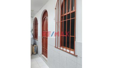 📍 Ubicación estratégica | 📐 120 m² de terreno | 206 m² construidos | 💰 Ideal para vivir e invertir

Si buscas una casa espaciosa para tu familia o u