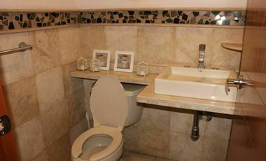 OPORTUNIDAD CASA VENTA DE 2 LOTES A PRECIO DE 1. JARDIN REAL COTO 6