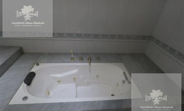 Casa - Barrio Parque Leloir