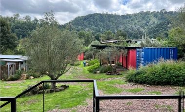 CASA EN RENTA EN SAN SIMON