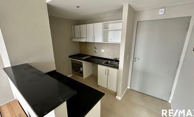 Venta dpto 2 ambientes cochera y baul a estrenar!