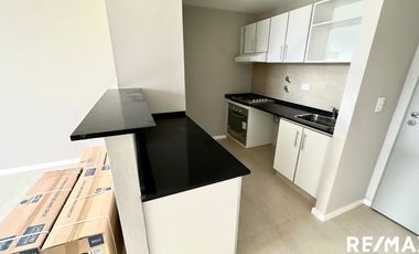 Venta dpto 2 ambientes cochera y baul a estrenar!