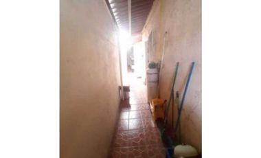 VENDO CASA EN REMATE EN LA CHORRERA MONTELIMAR 3R
