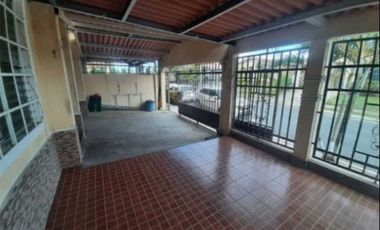 VENDO CASA EN REMATE EN LA CHORRERA MONTELIMAR 3R