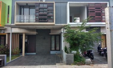 Rumah minimalis modern Ciracas jakarta timur
