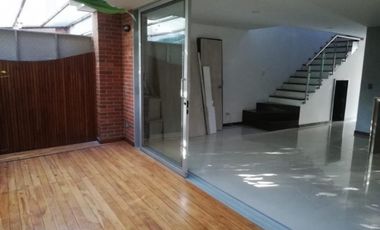 Casa Dúplex en Arriendo Envigado Sector Quebrada Blanca