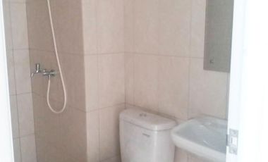 Disewa Murah Apartemen Springlake 2BR Lantai Rendah