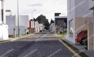 TERRENO EN VENTA  EN FRACCIONAMIENTO CAPULIN EN ESQUINA EN HUEJOTZINGO PUEBLA