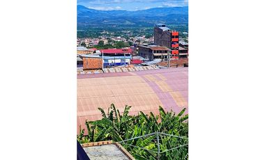 Edificio de 5 pisos en Venta - Tarapoto - Centro