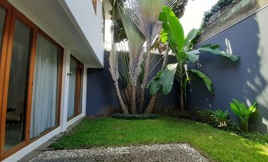 DISEWAKAN RUMAH NYAMAN TERAWAT @ KOMPLEK SETRADUTA BANDUNG