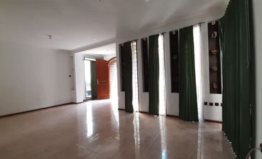DISEWAKAN RUMAH NYAMAN TERAWAT @ KOMPLEK SETRADUTA BANDUNG